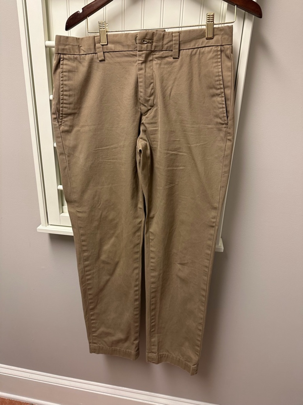 Banana Republic Mens Emerson Straight Fit Chino Pants